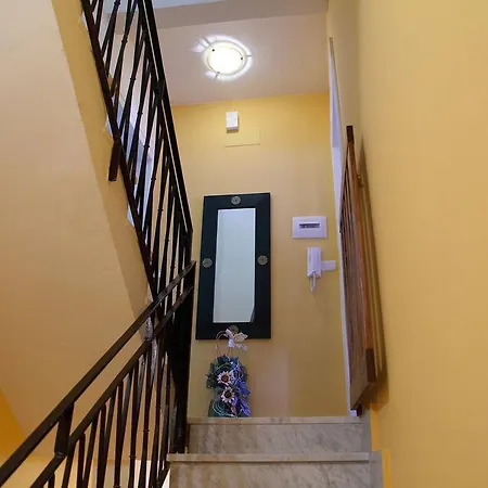 Lägenhet La Casa Di Luce Reggio di Calabria